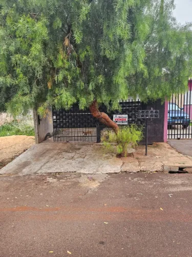 Venda - Residência no Jardim Ouro Verde em Sarandi