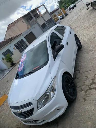 Chevrolet Onix JOY Hatch 1.0 8V Flex Mec. 4P 2018