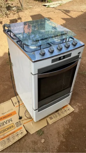 Fogão, bem conservado 
