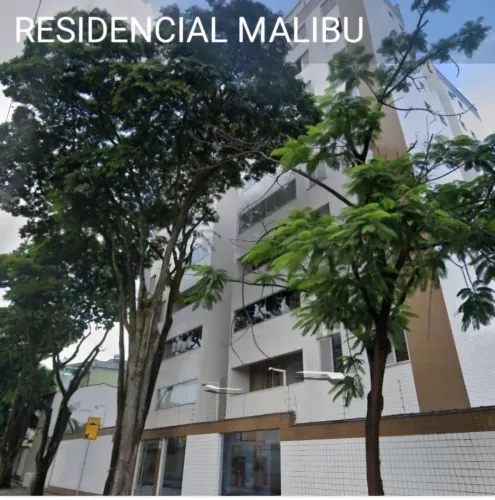 Excelente Oportunidade de locação! Apart. com armários nos qtos e cozinha planejada.
