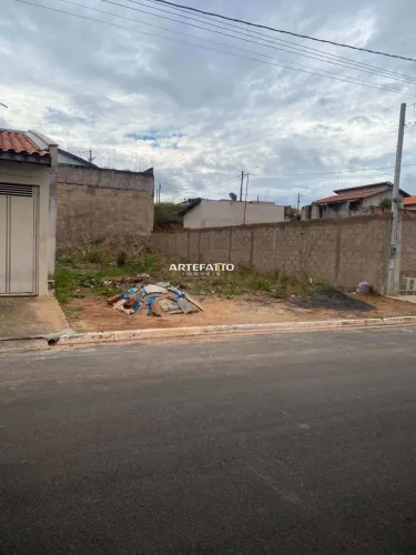 Terreno em excelente localização na cidade de Patrocínio Paulista