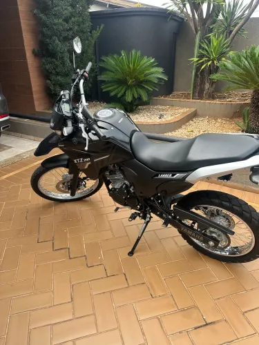 Lander LTX 250 Único dono