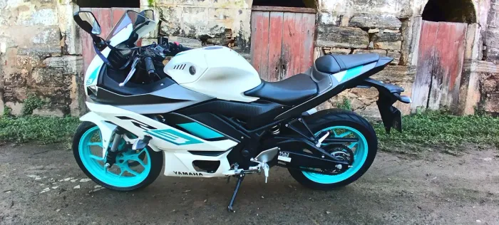 R3 2025 muito nova, vendo ou troco.