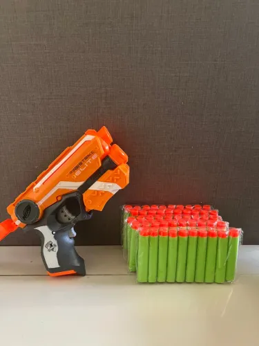 Nerf firestrile elite +50 balas