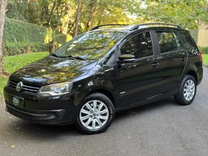 Volkswagen Spacefox 1.6/ 1.6 Trend Total Flex 8V 5P 2012