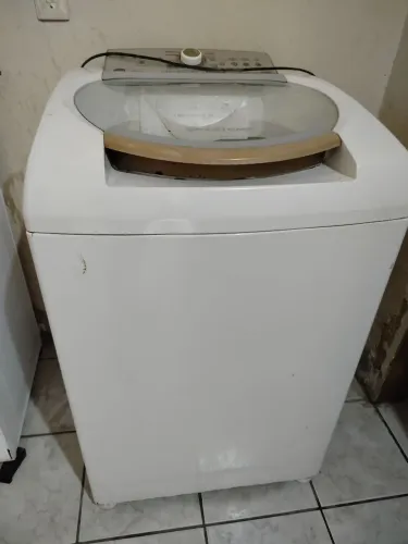 Máquina de lavar .(Com defeito)