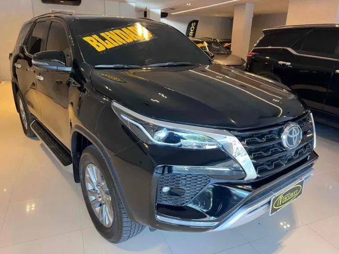 Toyota Hilux SW4 4X4 2.8 Diesel 2024