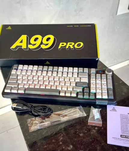Teclado Mecânico Solakaka A99 Pro - com Tela LCD, RGB, Bluetooth, USB-C - 99 Teclas