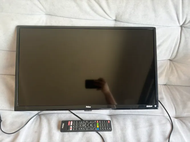 Smart TV 28 polegadas Philco