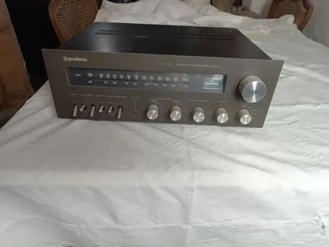  Rádio Amplificador Receiver Gradiente S95 AM/FM Vintage - 127V - Conservado