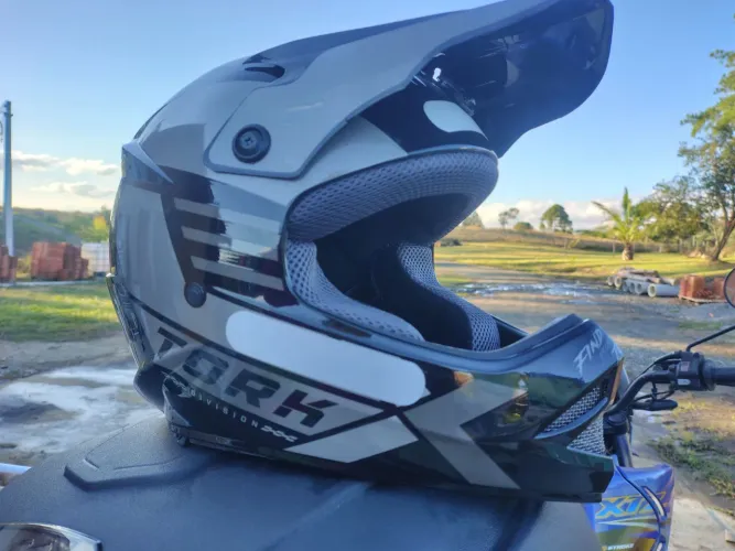 Capacete Cross n? 54