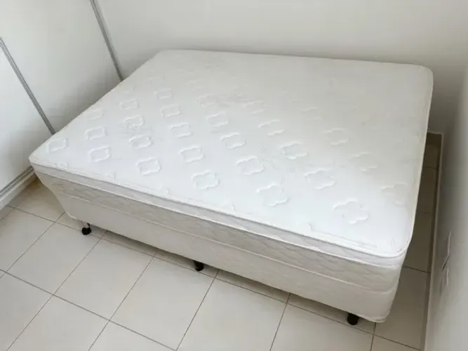CAMA DE CASAL