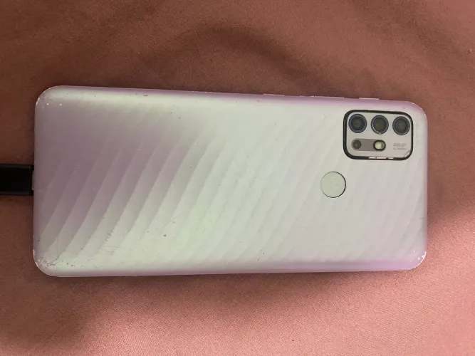 Moto G10 $180