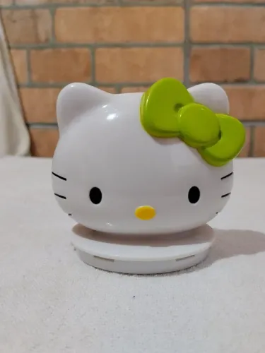 figura da Hello Kitty com laço verde mcdonald's