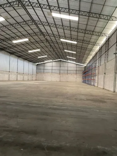 GALPÃO LOGÍSTICO  2.300M² PARA LOCAÇÃO - SANTA ETELVINA 