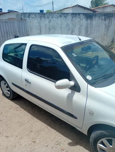 Renault Clio Authentique 1.0 8V 3P 2006