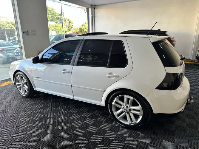 Volkswagen Golf Sportline 1.6 MI Total Flex 8V 4P 2013