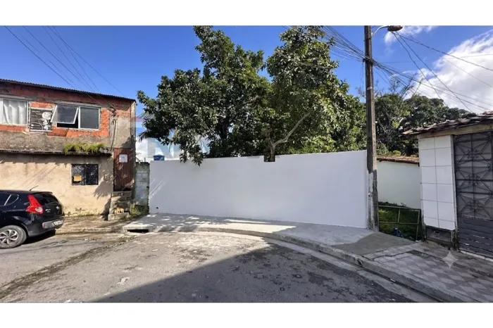 Terreno com villa de sete casas no feitosa ,1933 metros quadrados em Maceió,