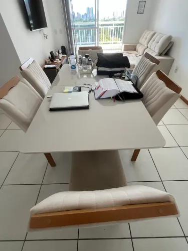Mesa 6 lugares + cadeiras