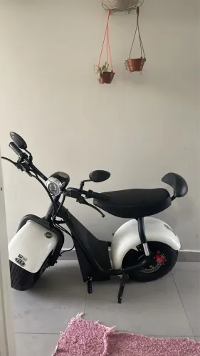 Scooter elétrica TUI 1000W - 2 lugares