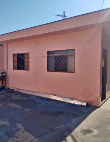 Casa a venda Serra