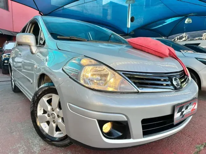 Nissan Tiida S 1.8/1.8 Flex 16V Mec. 2008