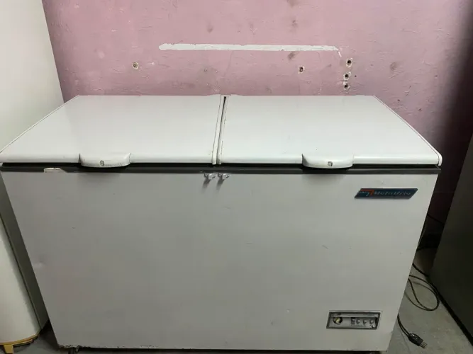 Freezer horizontal Metalfrio 450L