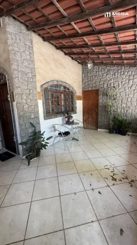 Casa com 4 dormitórios à venda, 180 m² por R$ 780.000,00 - Araçás - Vila Velha/ES
