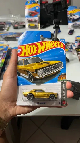 Hotwheels 67 Camaro