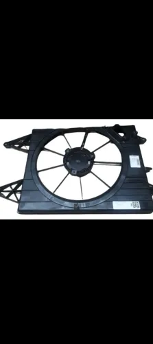 Defletor do Eletro Ventilador de Gol, Voyage, Saveiro G5 a G8 e Fox. Com AR.