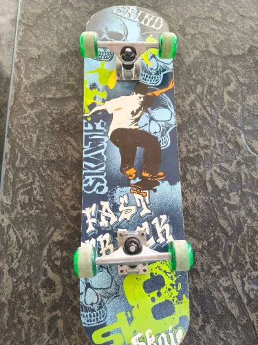 Vendo skate iniciante!