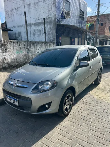 Fiat Palio Attractive 1.0 EVO Fire Flex 8V 5P 2012