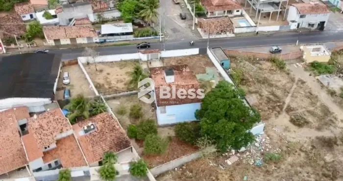 Terreno à venda com 1295m² no bairro Liberdade, Parnamirim RN, próximo ao Cajupiranga Raçõ
