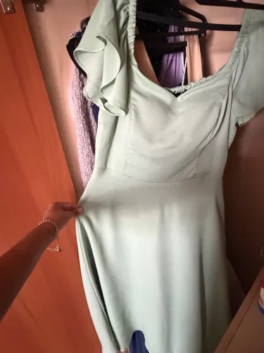 Vestido verde-água