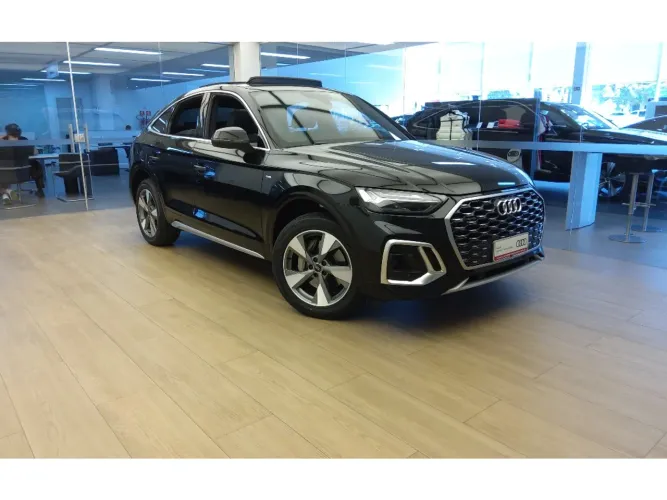 Audi Q5 SB Perf. 2.0 TFSIe S.tr. QT (hib.) 2024