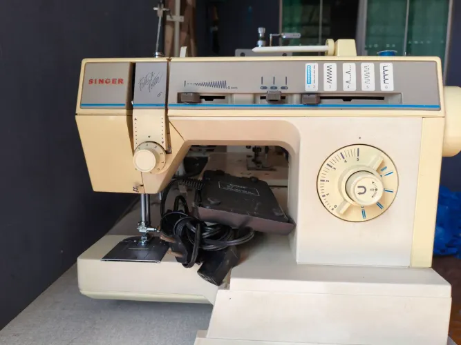 Máquina Singer Pret a Porter