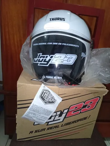 Capacete Taurus Joy 23