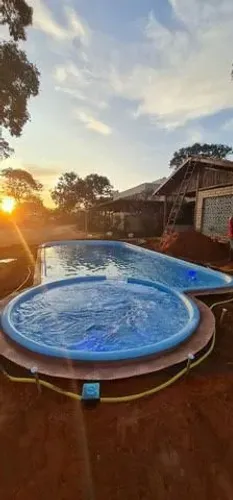 Piscina com 8.5 MTS c SPA integrado c led e aquecimento 