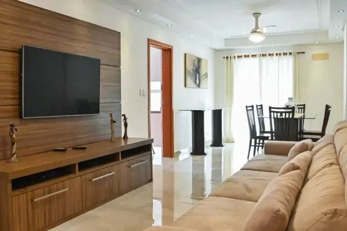 Apartamento com vista mar para locação de 3 dormitórios na Aviação - Praia Grande - SP