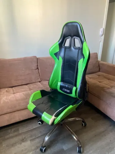 Cadeira Xtreme Gamers Ergonômica 130º Escritório Reclinável Cor verde