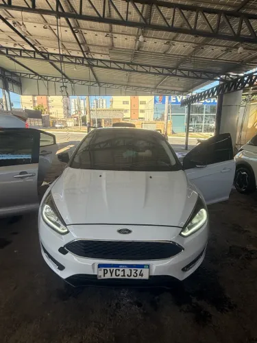 Ford Focus Fastback Se/se Plus 2.0 Flex Aut. 2016