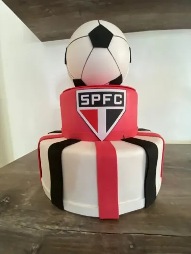 Bolo São Paulo (fake)