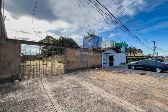 Terreno venda localização Privilegiada, Área de 500M² Rua Joao Goulart - Bairro São Cristó