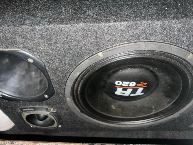 VENDO SOM TRIO AUTOMOTIVO