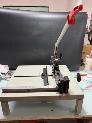 Guilhotina Manual
