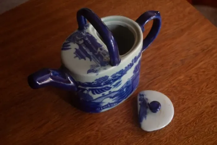 Bule de Porcelana Vintage