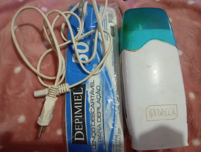Aquecedor de cera roll-on