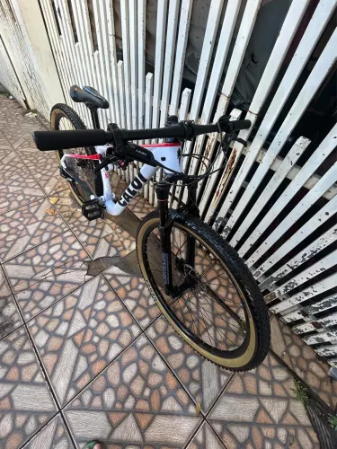 Caloi elite Carbon Fs TM P