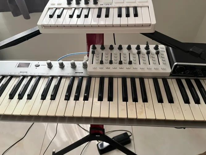 Controlador Midi 49KEYS