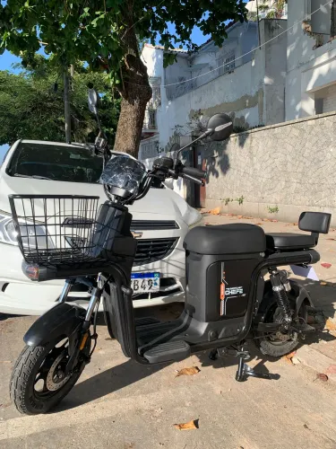 Moto Chefe Ret